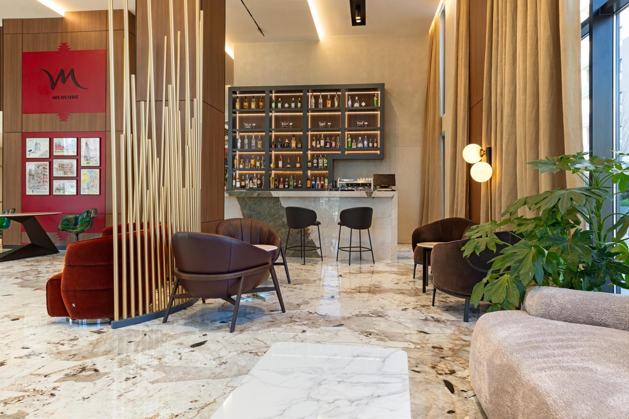 Mercure Tiranë Eksteriør bilde