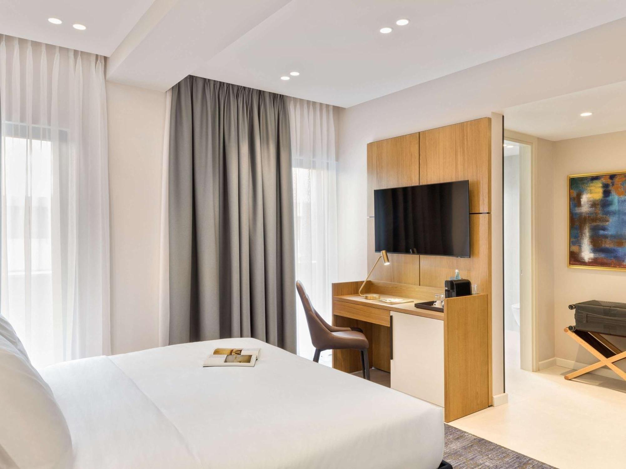 Mercure Tiranë Eksteriør bilde