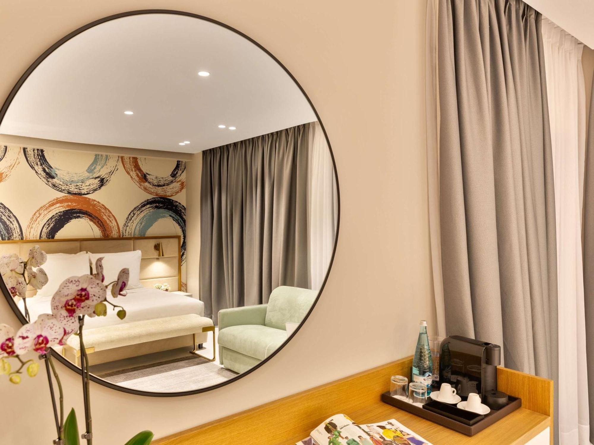 Mercure Tiranë Eksteriør bilde