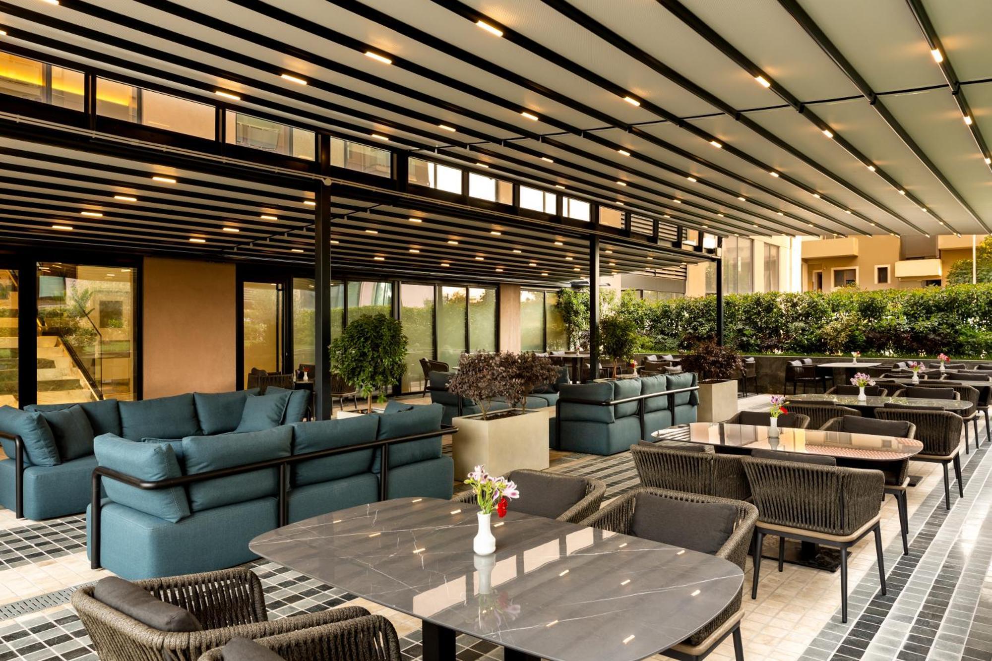 Mercure Tiranë Eksteriør bilde